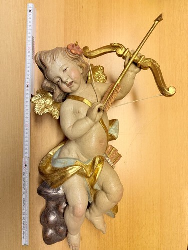 Amor putte mit pfeil und - pfeil, bogen
